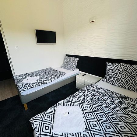 Hotel Lesny Korne 外观 照片
